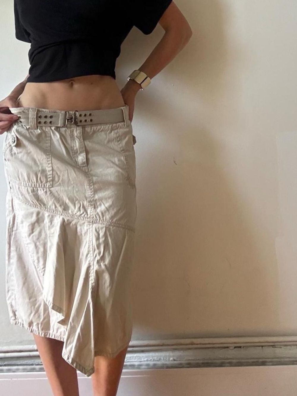 Y2K low-rise asymetrical cargo midi skirt — Point Zero